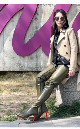 90%新现货OBL-T-2585 38码墨绿色开边珠牛皮11cm小尖头大腿靴