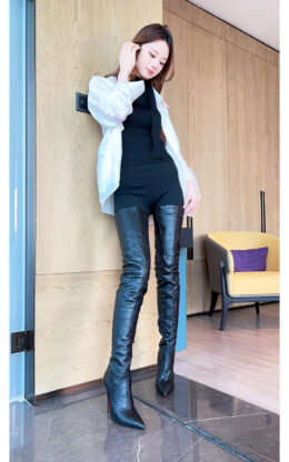 90%新现货OBL-O-2512 40码黑色牛皮-蛇皮压纹 13cm小尖头大腿靴